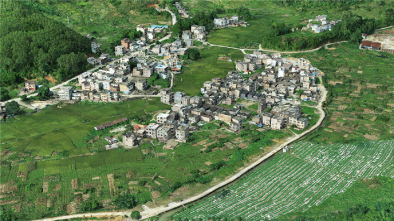 無人機(jī)攝影測量技術(shù)助力光伏項目順利推進(jìn)