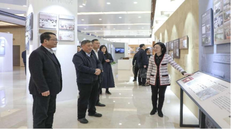 中國化學(xué)工程第四建設(shè)有限公司黨委書記、董事長胡流芳一行到訪中機國際